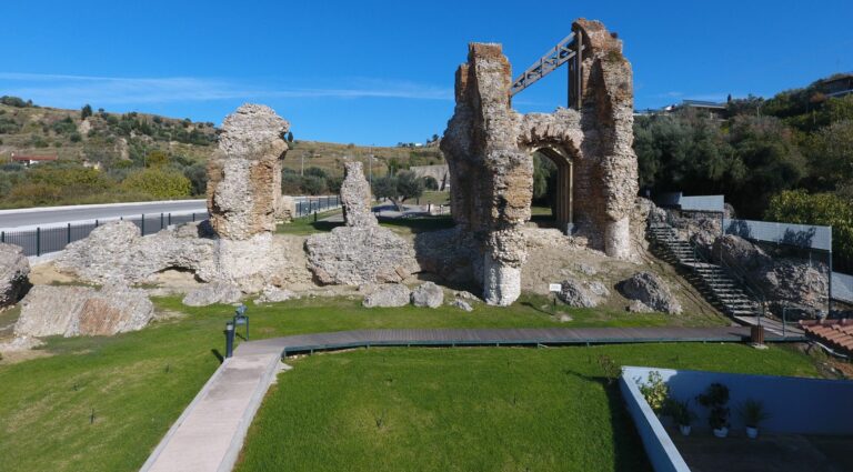 ΡΩΜΑΙΚΟ ΥΔΡΑΓΩΓΕΙΟ ΠΑΤΡΑΣ